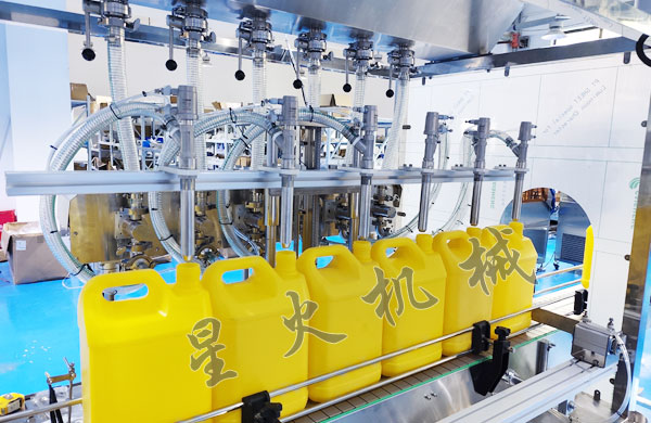 5L液體稱(chēng)重灌裝機(jī)-化工液體電子稱(chēng)重灌裝機(jī)